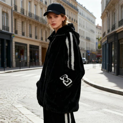 Ainoa - Lässige Jacke mit Kapuze und Reißverschluss